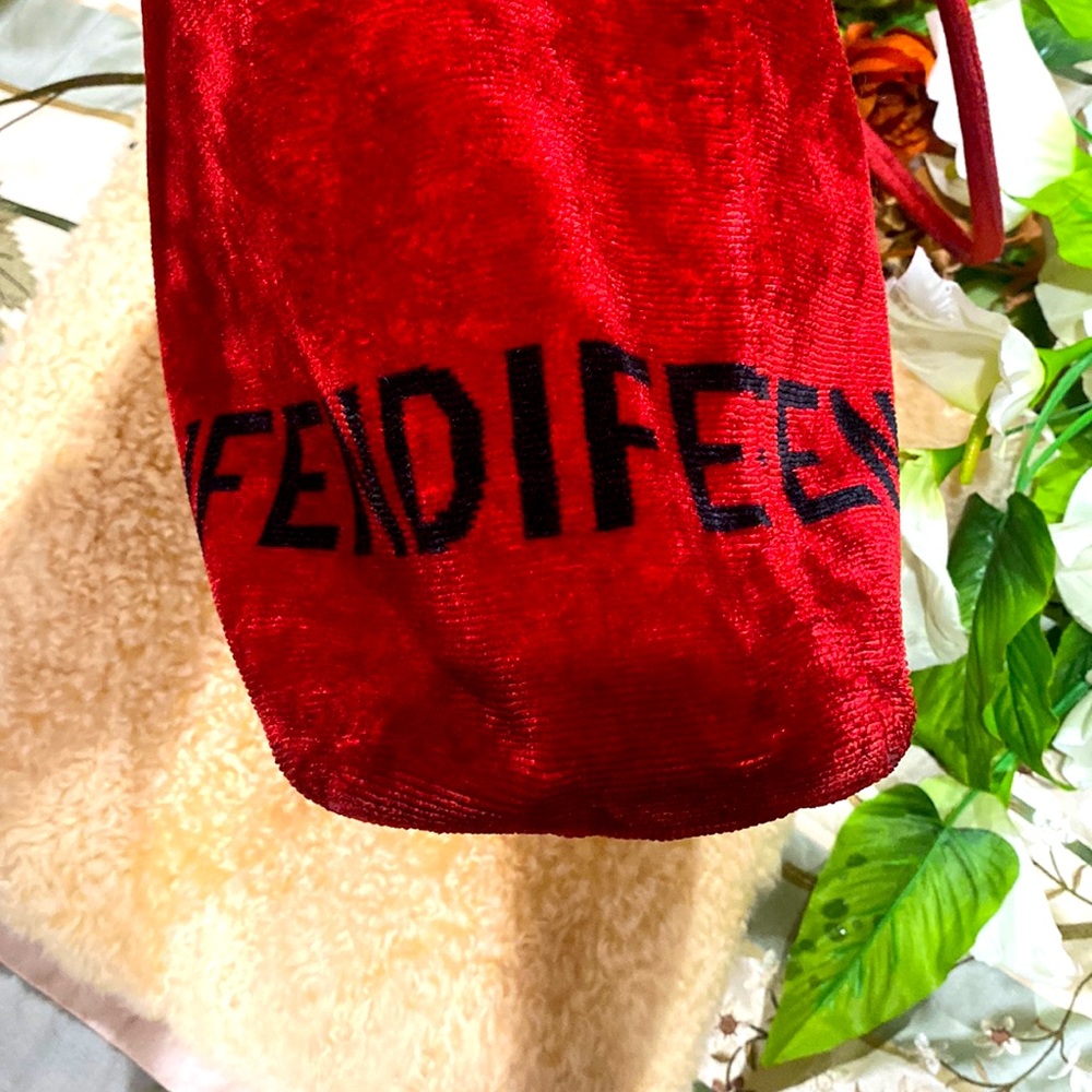 FENDI🖤❤️ - Picture 10 of 12